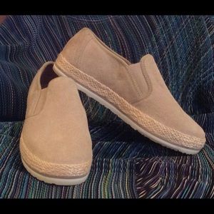 NWOT. Suede slip-on shoe